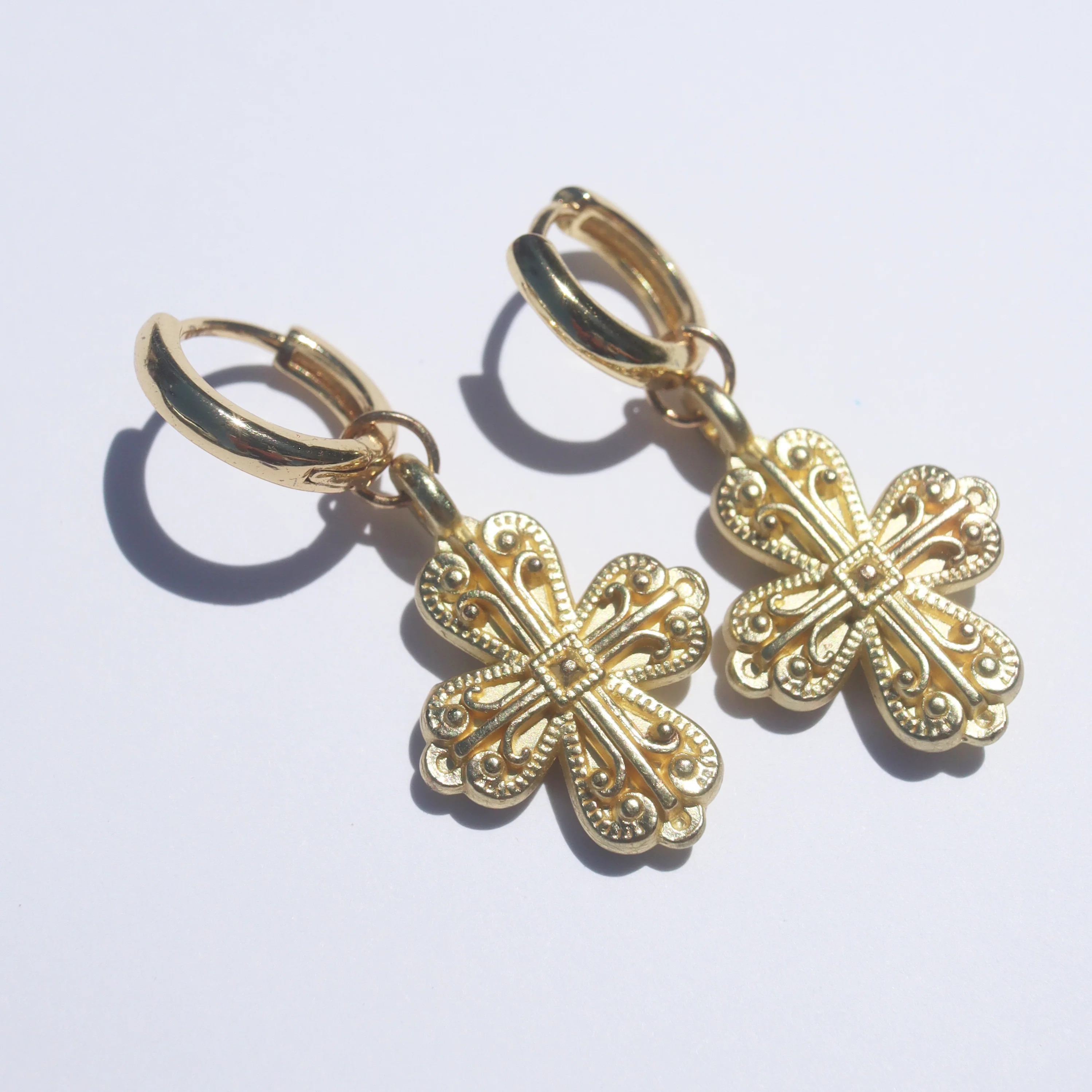 Rina Vintage Cross Earrings - Image 3